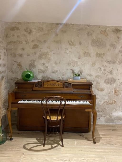 Loft En Plein Coeur Du Village Saint Paul de Vence Exterior photo