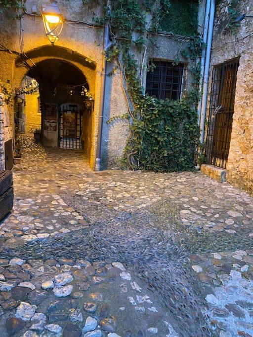 Loft En Plein Coeur Du Village Saint Paul de Vence Exterior photo